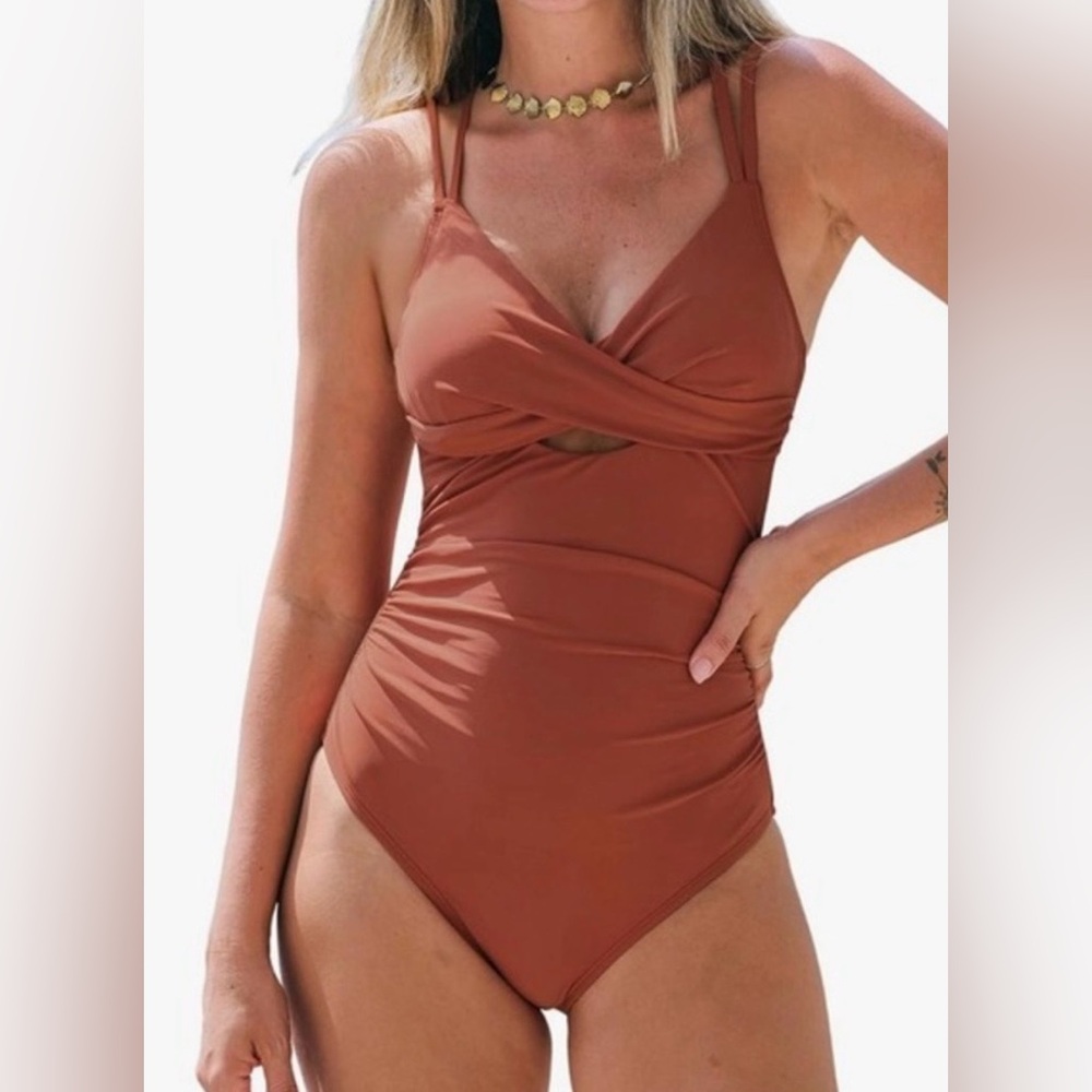 NEW Cupshe One Piece XL Swimsuit Rust Color Cross Front Straps